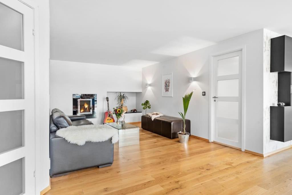 דירות ברגן Penthouse Leilighet 200 Kvm Vakker Sjoutsikt. מראה חיצוני תמונה